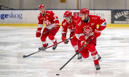 Vallentuna Hockey  v�grar ge upp serien