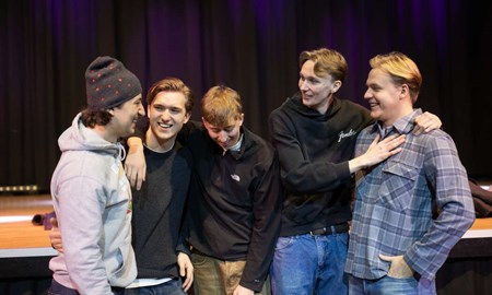 �Vi representerar hela Vallentuna�