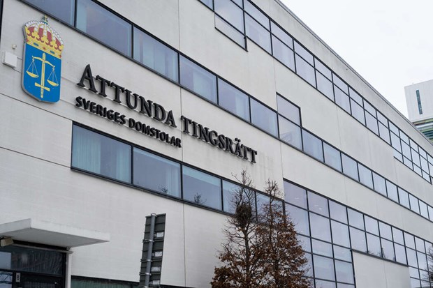 Pedagog åtalas för sexuellt ofredande Pedagog åtalas för sexuellt ofredande