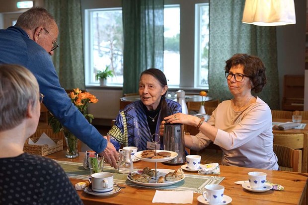 �Man kan prata om vad som helst�