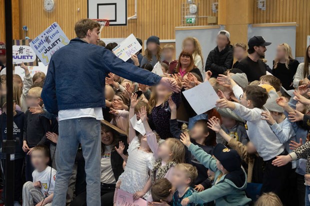 Efter Mello: Juliett togs emot av eleverna