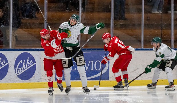 Sp�nnande kval f�r J18 och a-lag