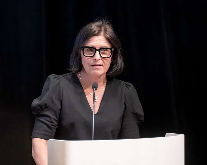 Ylva Mozis (L) l�mnar partiledningen