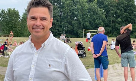 Hall� d�r, Petri Peltonen!