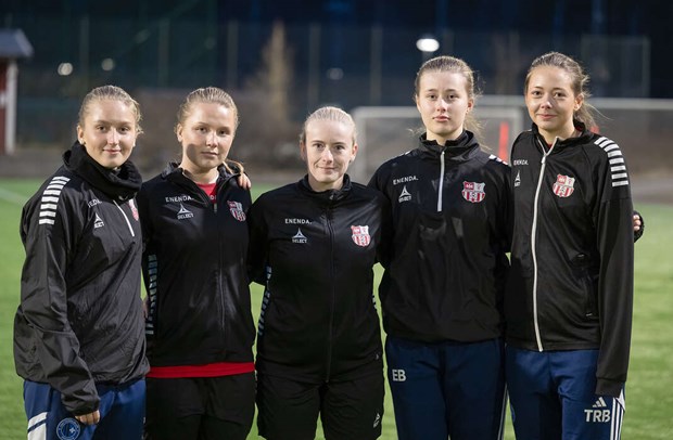 Vallentuna tappar rutin � satsar ungt