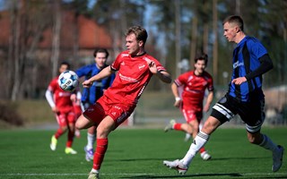 Vallentuna tog f�rsta po�ngen