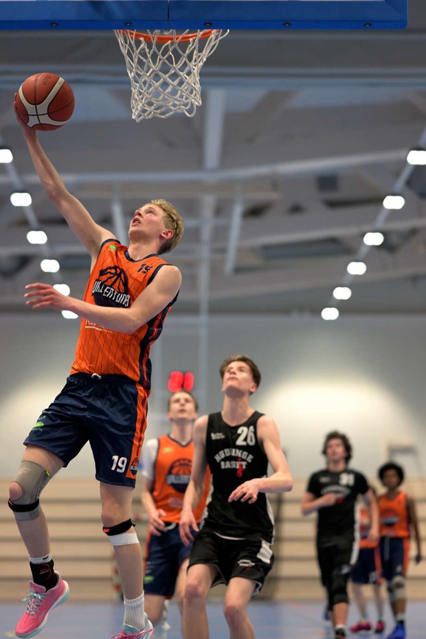 Succ�s�songen slutade med semifinalspel