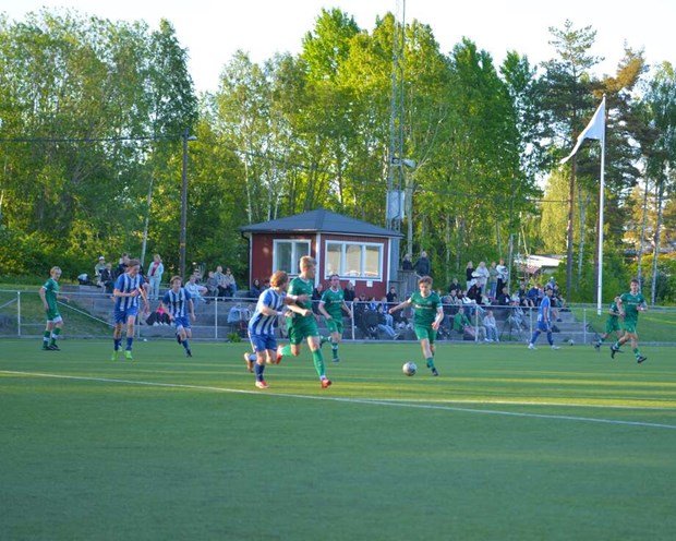 F�rsvarsmiss avgjorde hett derby