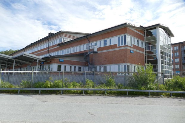 Vallentuna kommun vill k�pa PostNord-huset